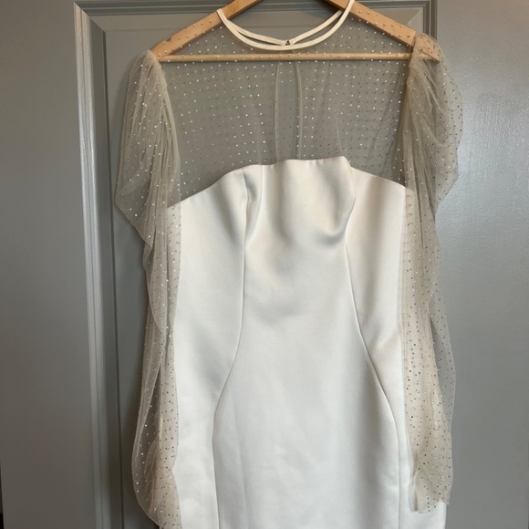 House of CB ‘Nikola’ Ivory Crystal Dress - Picture 3 of 5